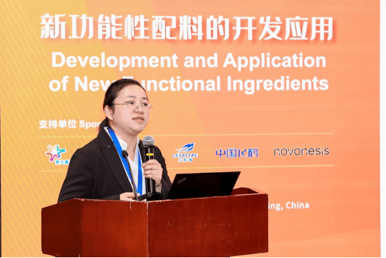 无忧配 科技赋能健康中国建设，飞鹤乳业亮相2025年国际食品安全与健康大会